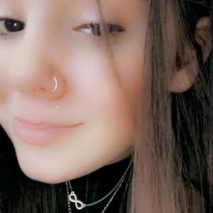 Meet your Posher, Alissa